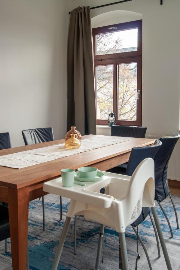 Grosse Familienfreundliche Wohnung In 德累斯顿 外观 照片
